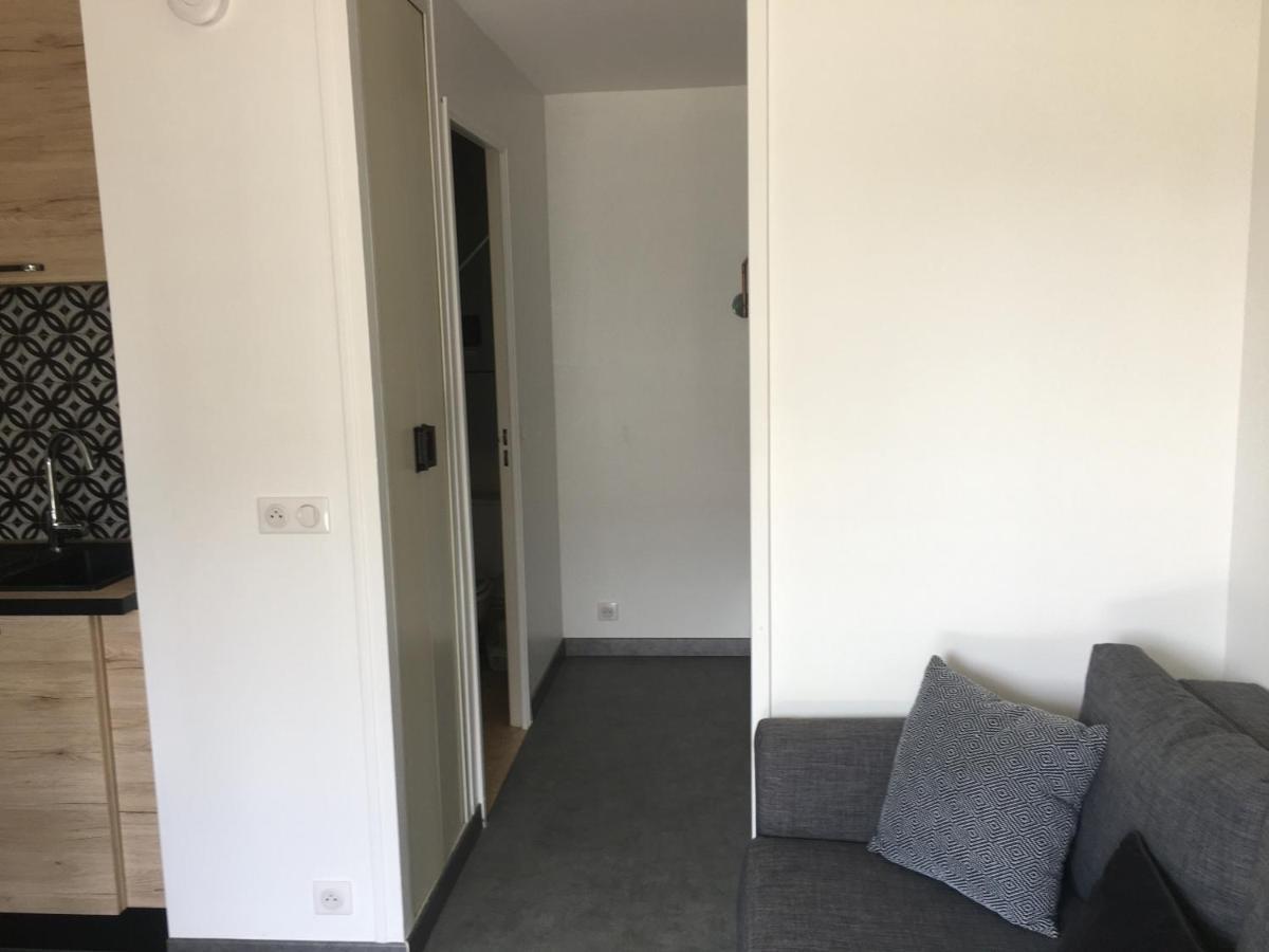 Studio Front De Mer Avec Terrasse Et Acces Direct Plage A Merville-Franceville - Fr-1-487-329 Kültér fotó